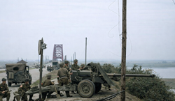 020-052_QF_17_pounder_AT.png