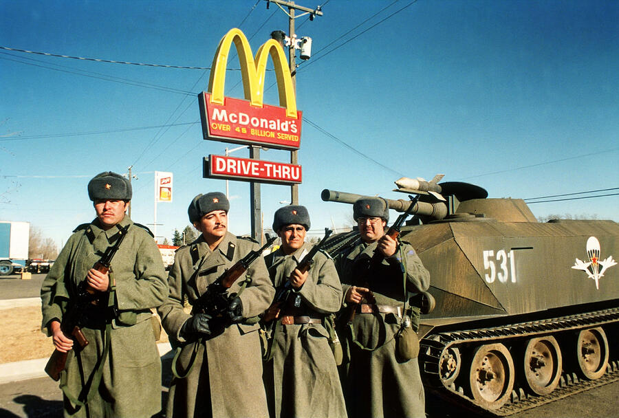 soviet-soldiers-outside-mcdonalds-in-red-dawn-1984-album.jpg