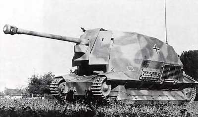 7.5_cm_pak_40l_48_panzerjagen_selbstfahrlafett_auf_fahrgestell_panzer_fcm_737.jpg