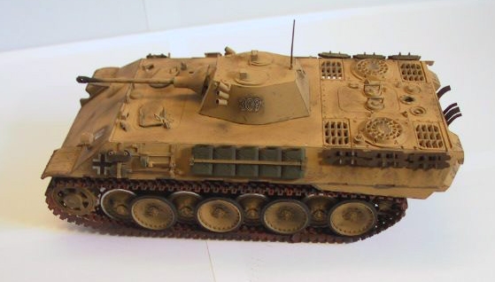 Aufklarungs Panther 5cm Kwk39.jpg
