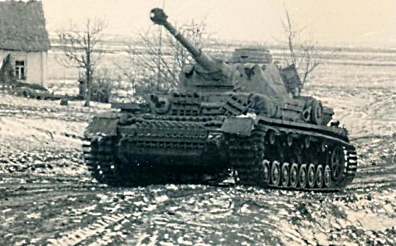 panzer_IV_ausf_F2_Ostketten.jpg