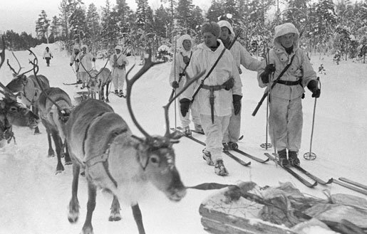 ski-troops-with-reindeer.jpg