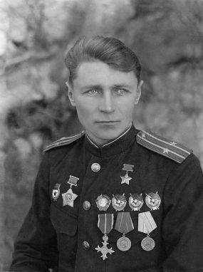 00 Hero of the Soviet Union Vasily Marg.jpg