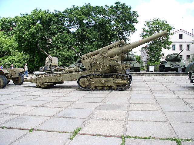 640px-Belarus-Minsk-Museum_of_GPW_Exhibition-2.jpg