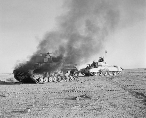 Crusadertankandgermantank-downcrop.png