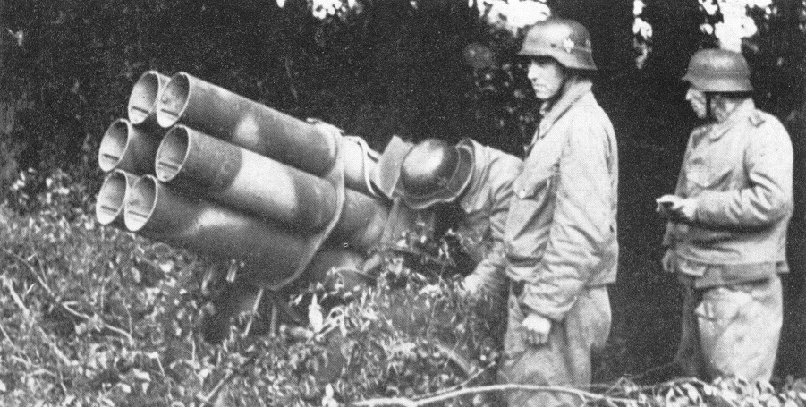 15cm NebelWerfer.jpg