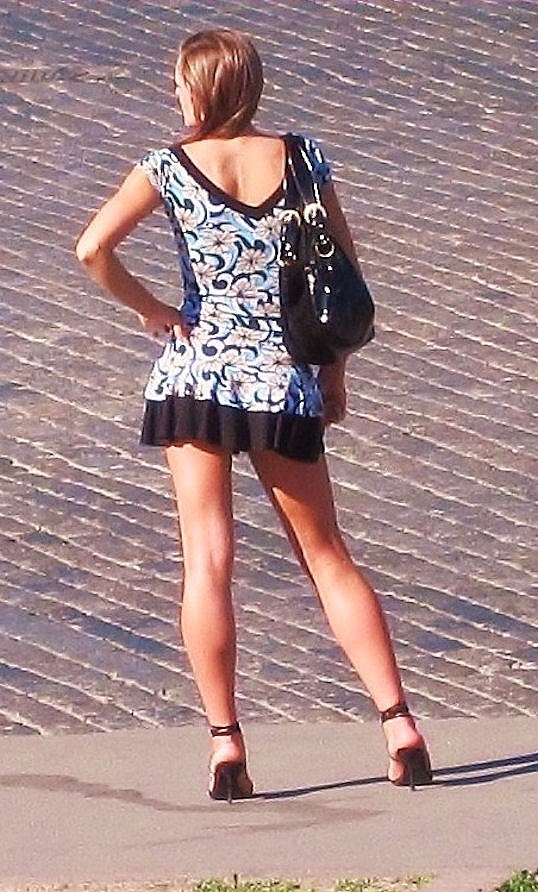 Here is the typical summer scenery around the square these days.  I was sitting on Lenin's monument when I took this photo.