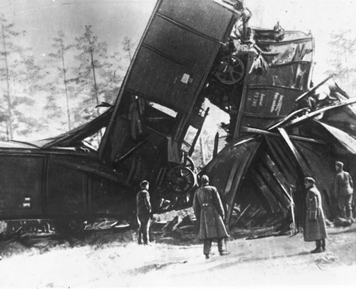photo_train_wreck_4.png