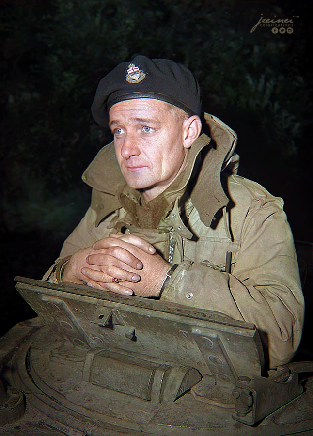 Major David Vivian Currie, VC.jpg