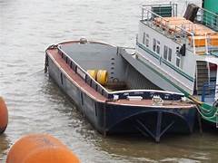 small barge.jpg
