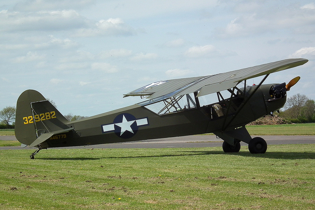 Piper L-4 Cub.jpg