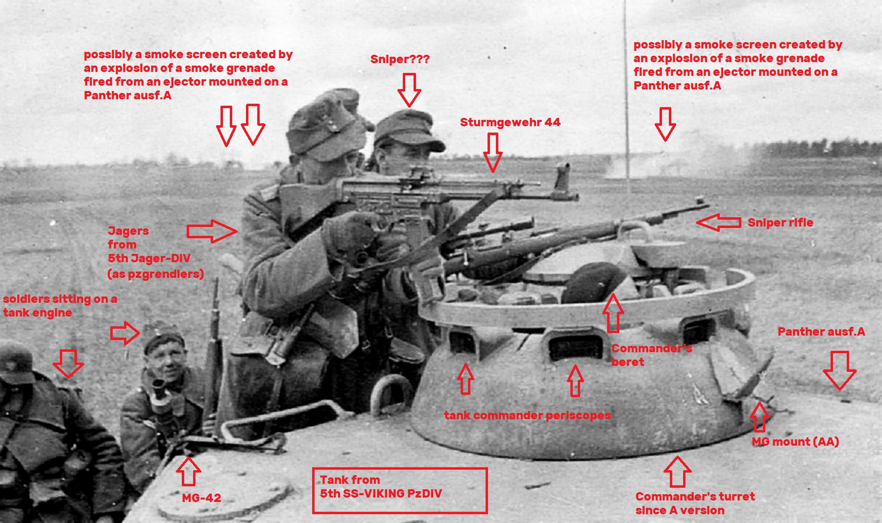 grenadiers on Panther A.jpg