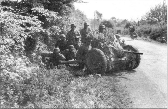 3.7 cm PaK36 ambush.jpg