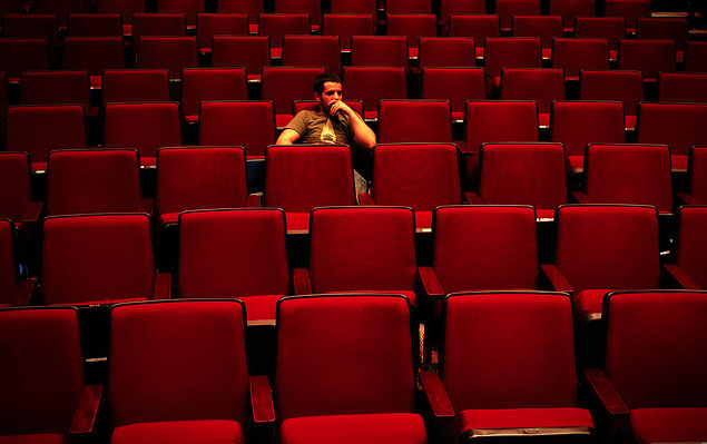 empty_movie_thaters.jpg