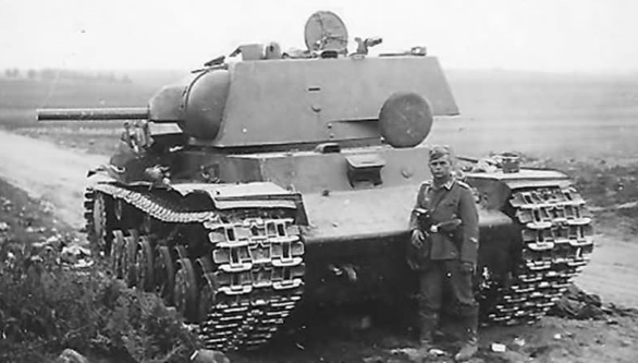 Early_KV1_model_1939.jpg